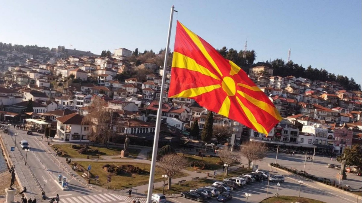 Naslovna slika