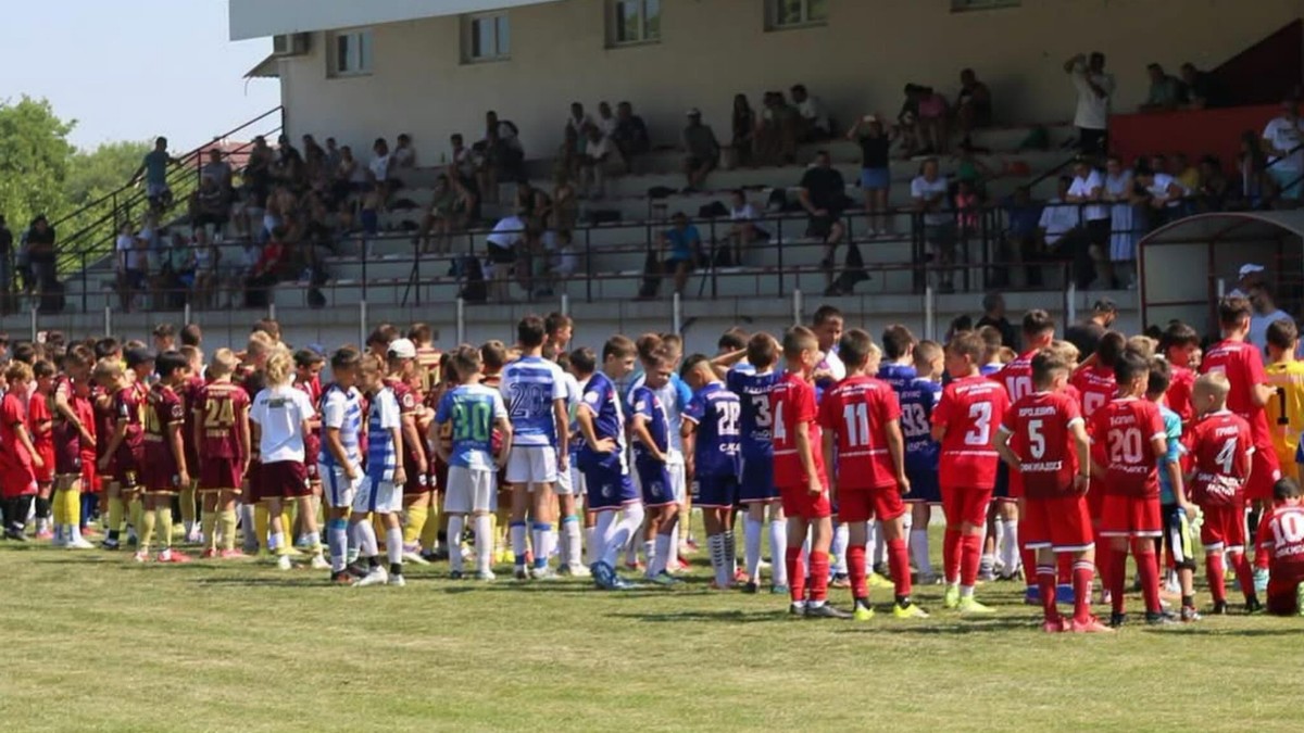 Naslovna slika