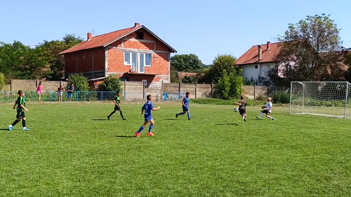 FUDBALSKI “MORAVAC” NA 15. MORAVA KUPU U ĆIĆEVCU!