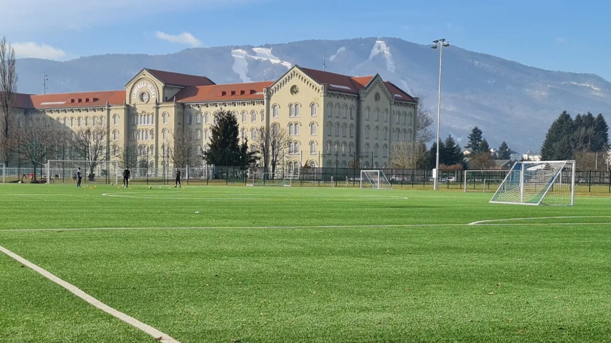 Naslovna slika