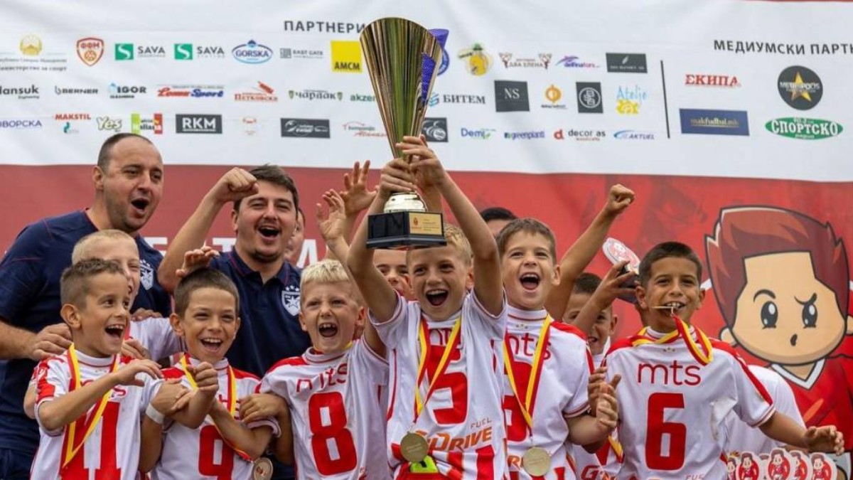 Naslovna slika