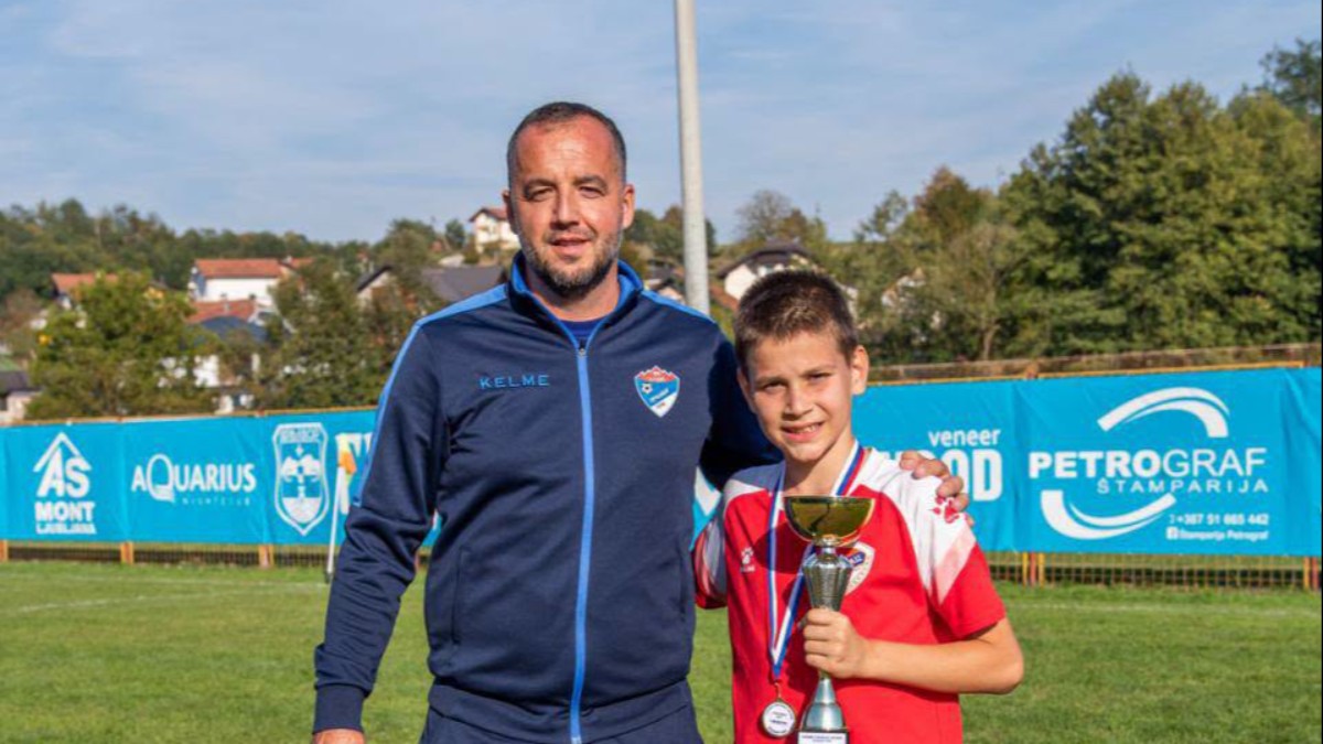 Naslovna slika